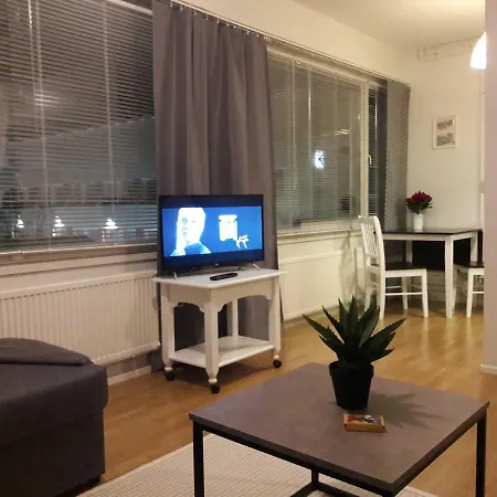 Apartmán Orange Kadetti 1 *